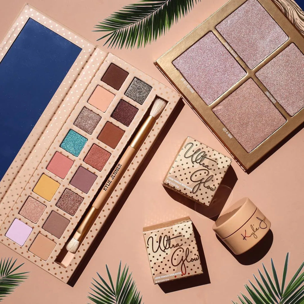 Kylie Take me on Vacation Eyeshadow Palette