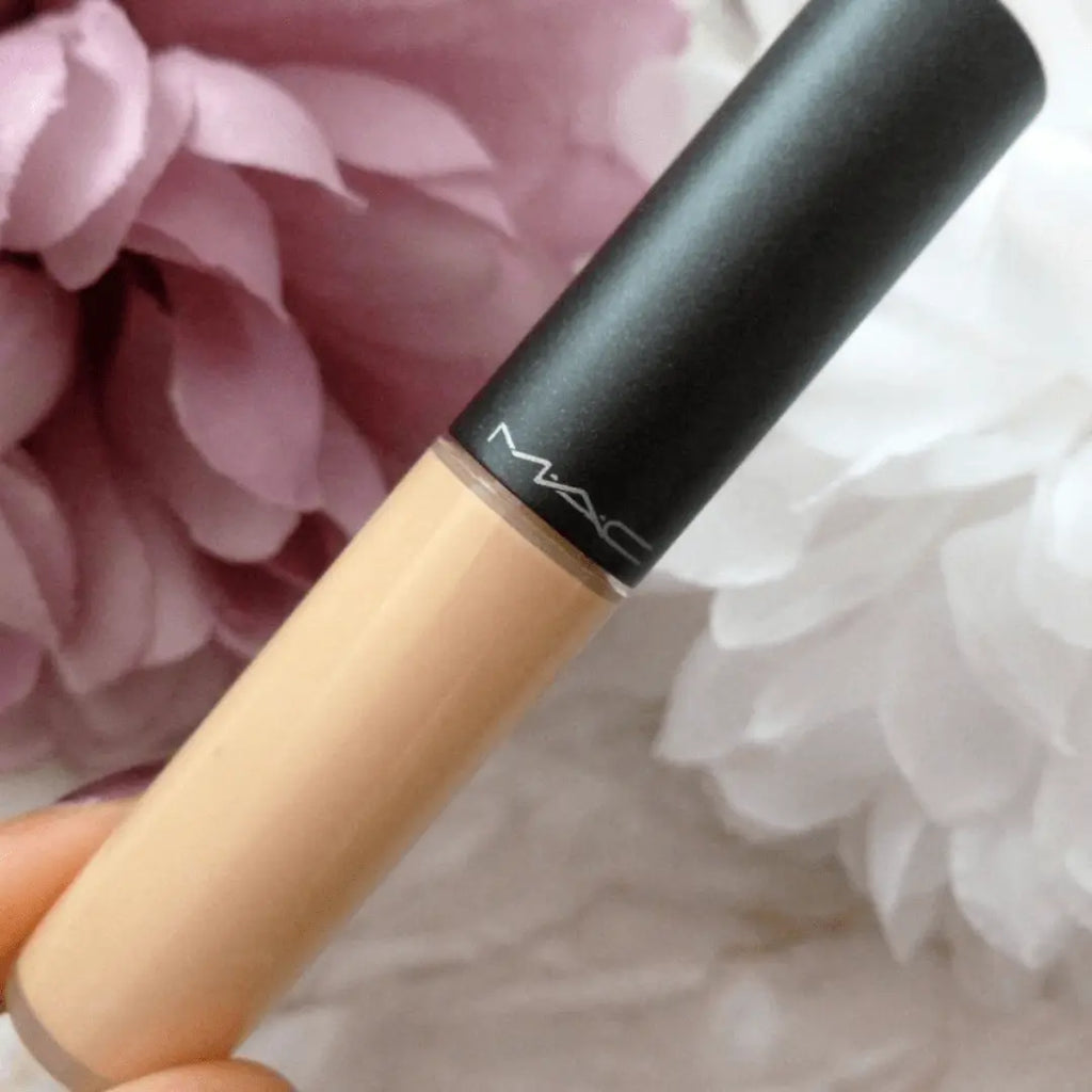 MAC Cosmetics Select Moisturecover Cache-Cernes Concealer