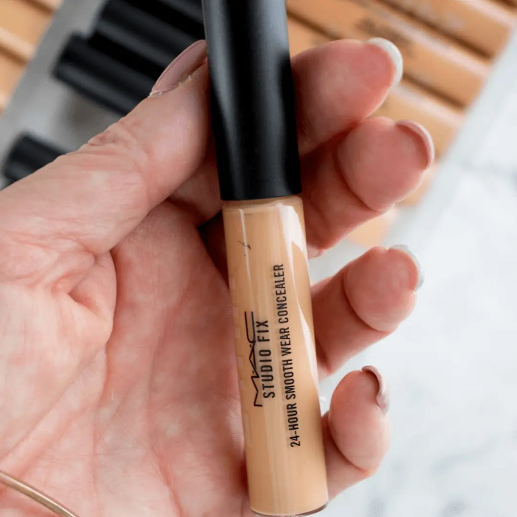 MAC Cosmetics Studio Fix 24-Hour Smooth Wear Concealer