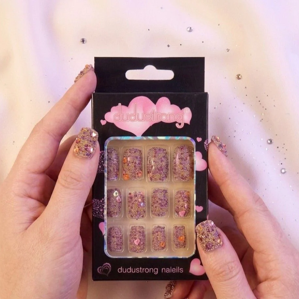 Multi Beads Nail