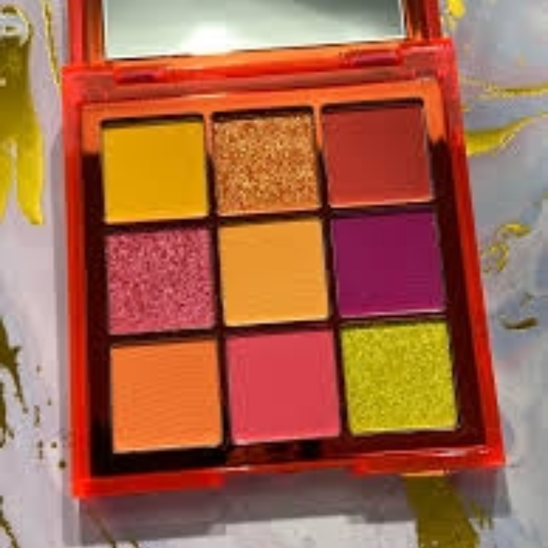 Huda Beauty Neon Orange Eyeshadow Pallete
