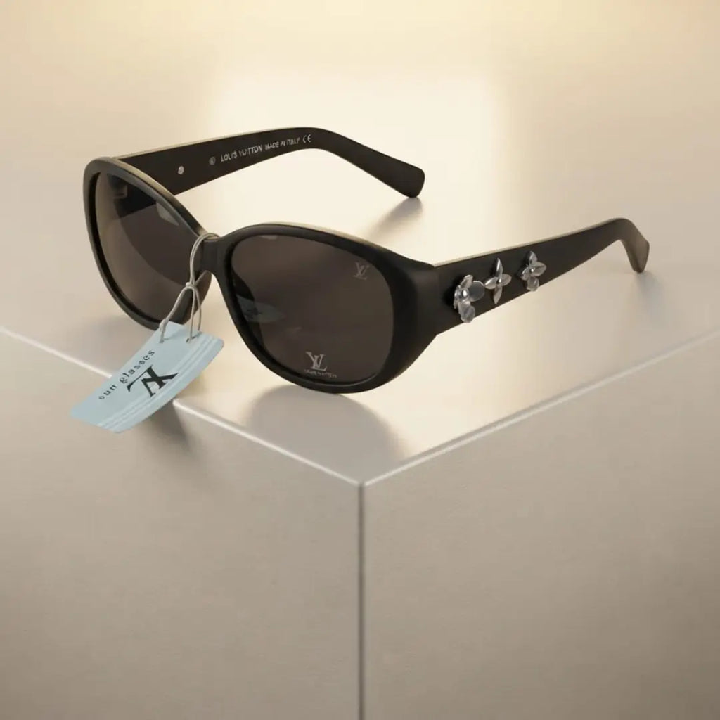 Black, oval-shaped sunglasses