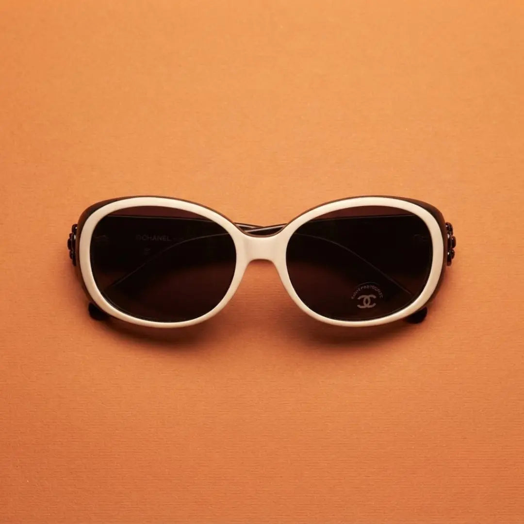 Chanel oversized sunglasses