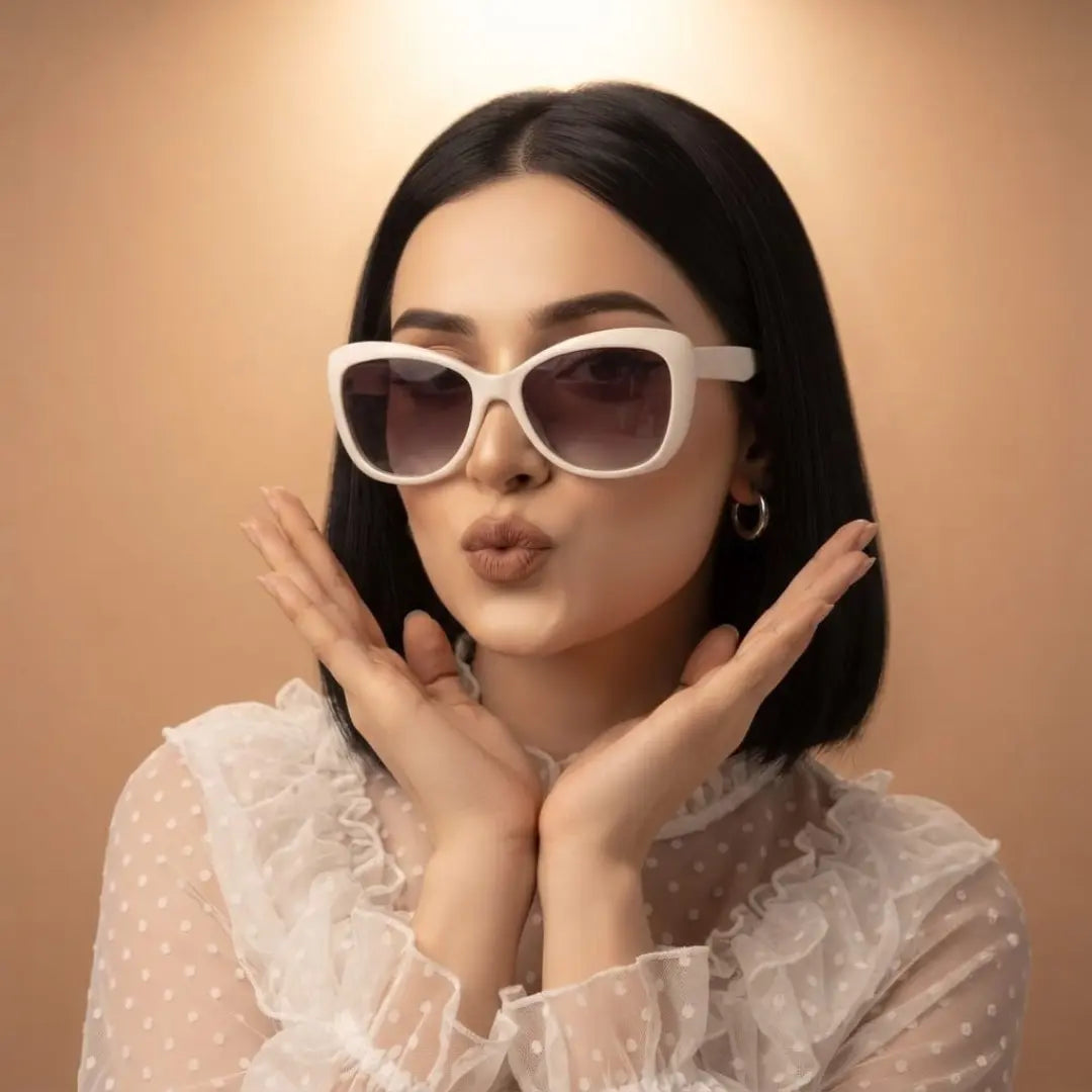Steve Madden women's white plastic sunglasses