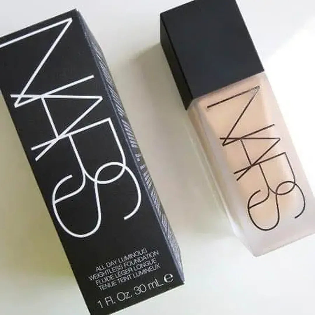 All Day Luminous Weightless Foundation NARS Cosmetics