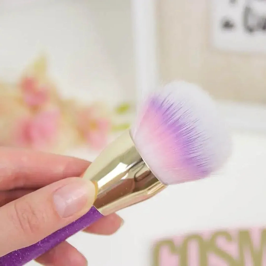 Real Techniques Crush Brush