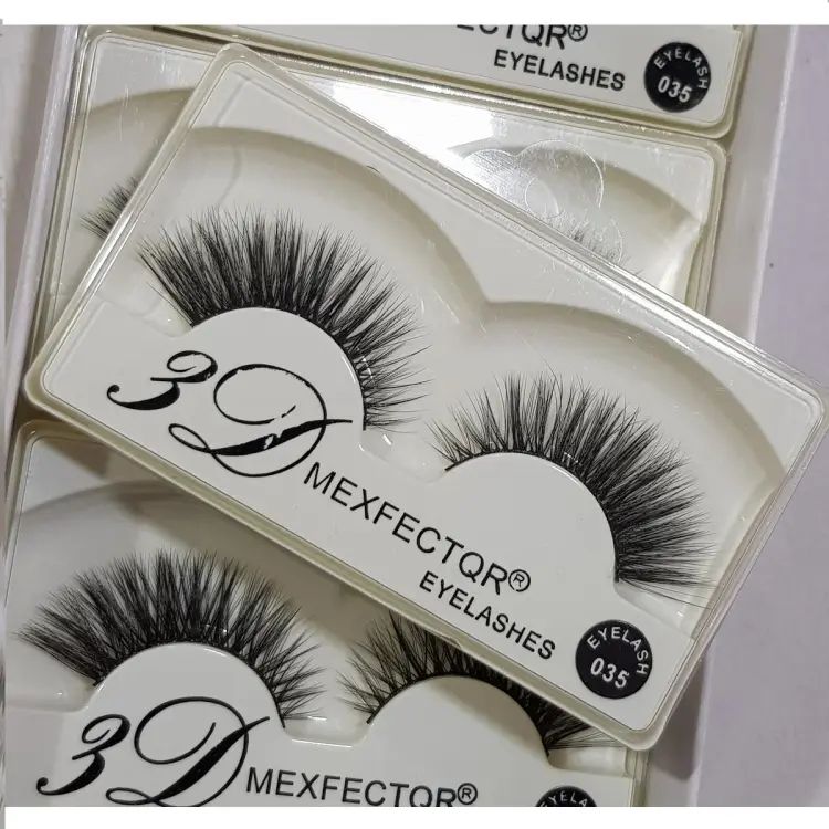 Maxfactor  Looking  Good  Eye Lashes