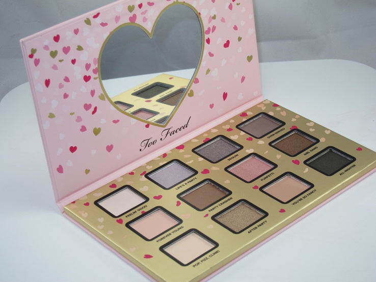Too Faced Fun felt  Eyeshadow Palette