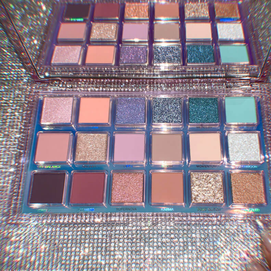 The Huda Beauty Mercury Retrograde Eyeshadow Palette