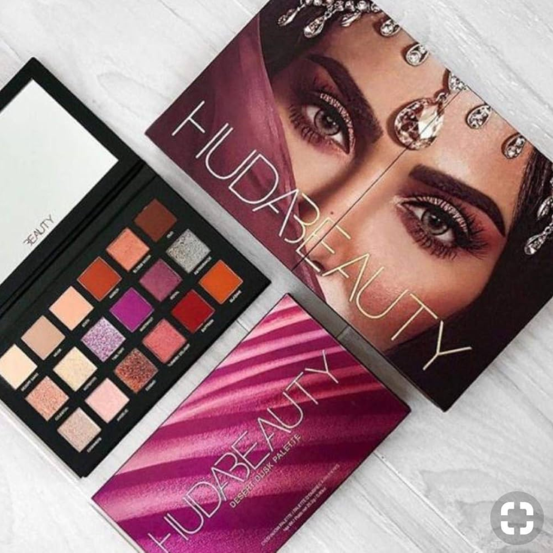 Huda Beauty Desert Dush Eyeshadow Palette