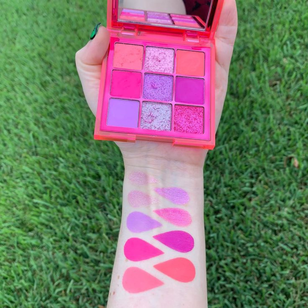 Huda Beauty Neon Pink Obsessions Palette