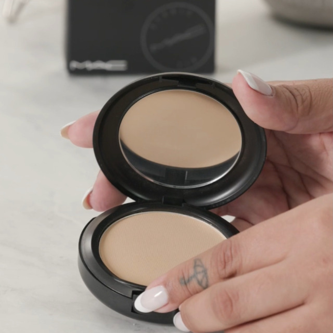 MAC Studio Perfect SPE 15 Compact