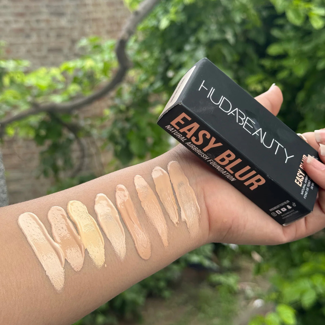HUDA Beauty Easy Blur Foundation