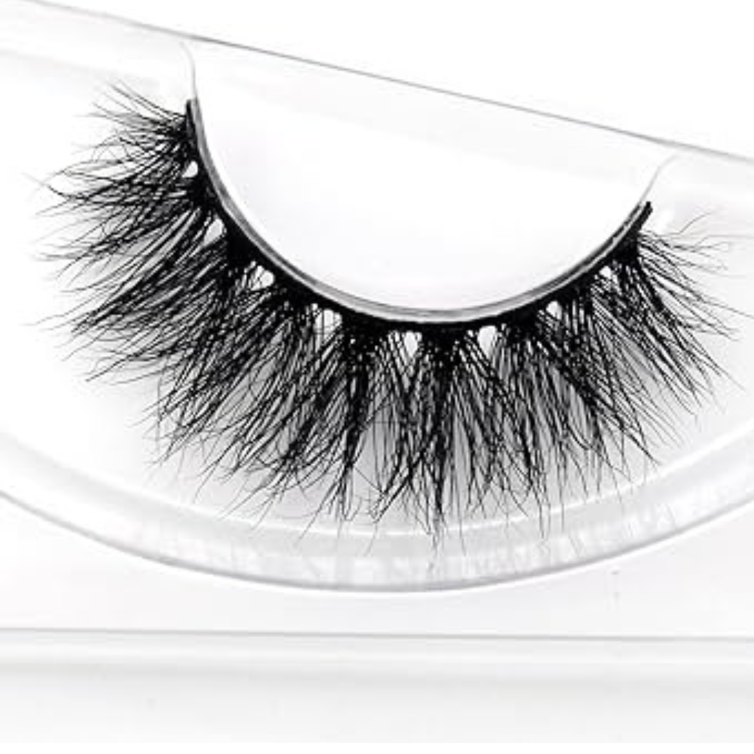 Huda  Beauty 3D Eye Lashes