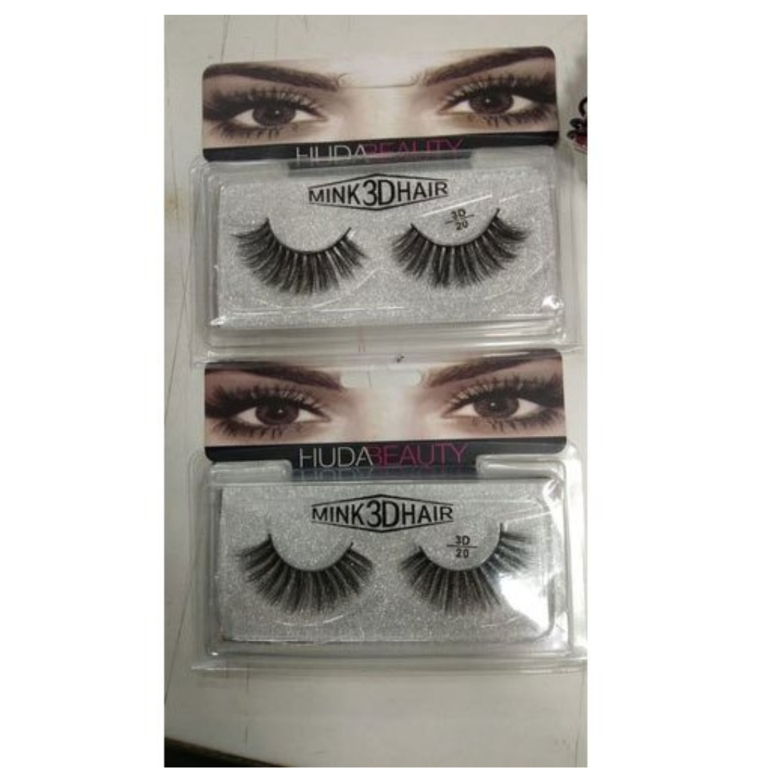 Huda  Beauty 3D Eye Lashes