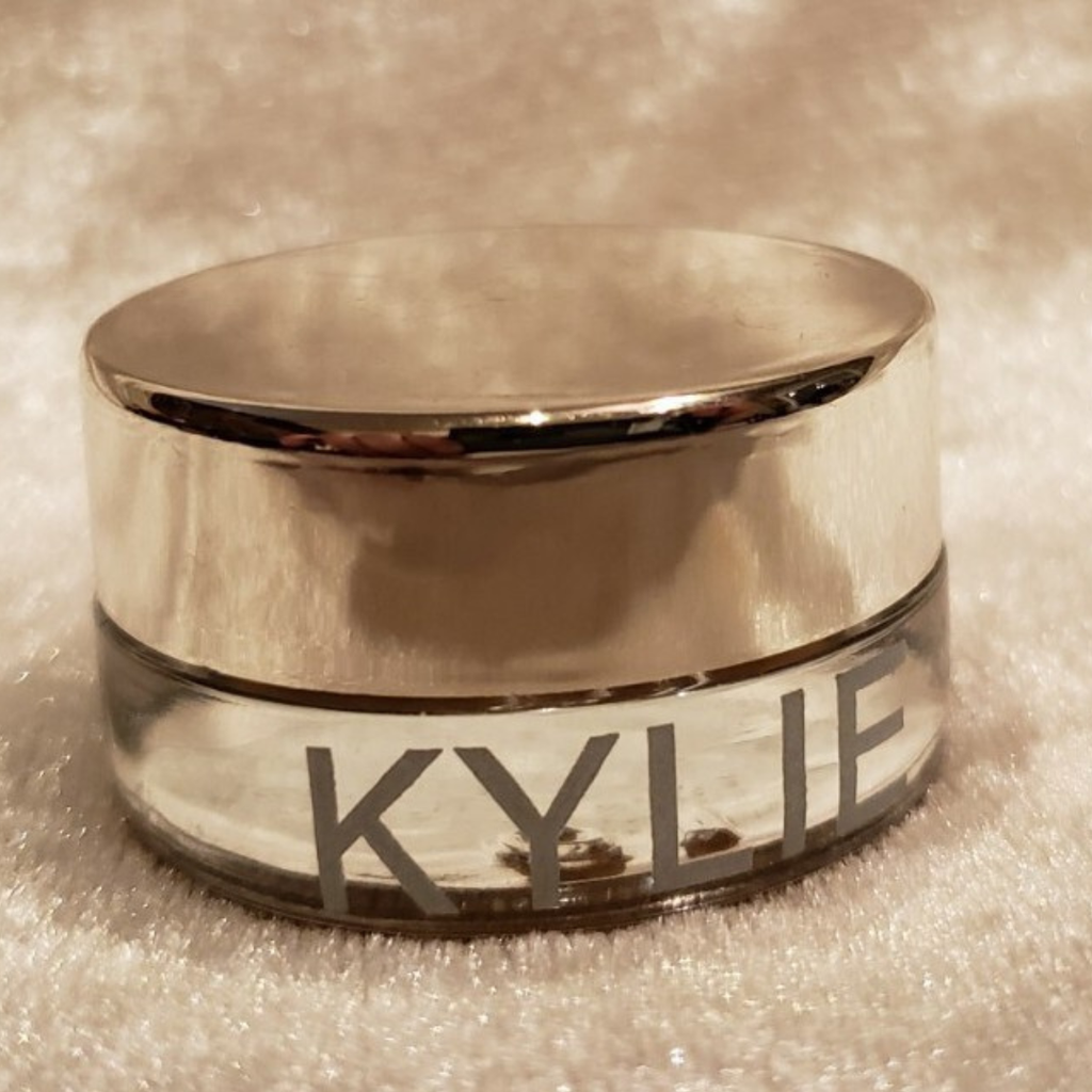 Kylie Jel Eyeliner Golden plum