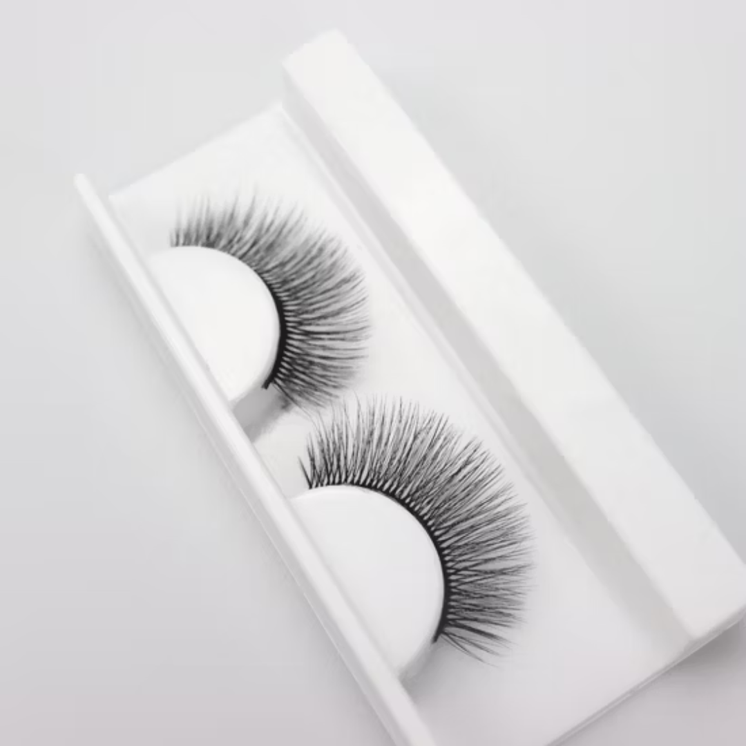 Maxfactor  Looking  Good  Eye Lashes