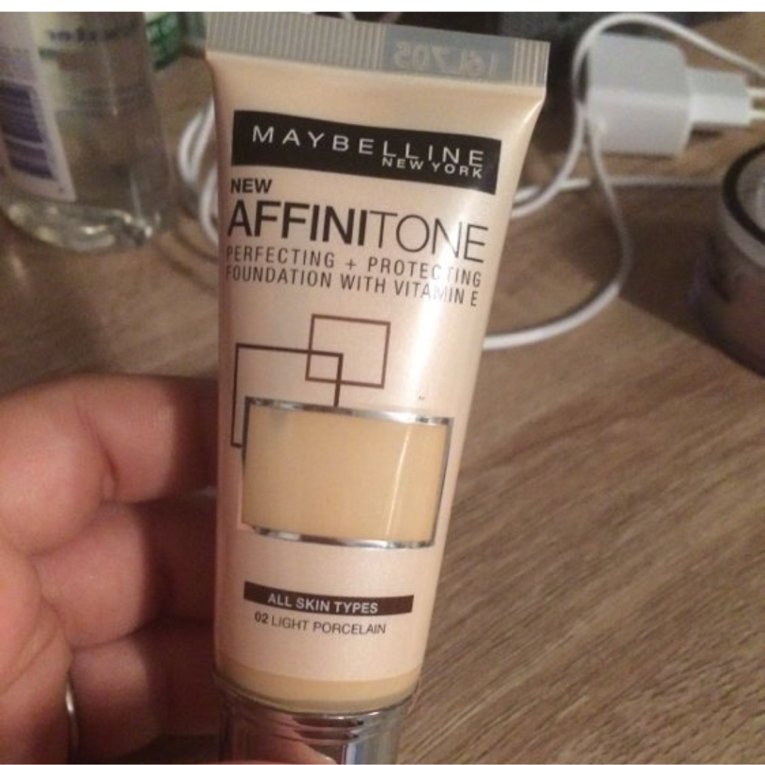 Maybelline Affinitone Foundation 30ml