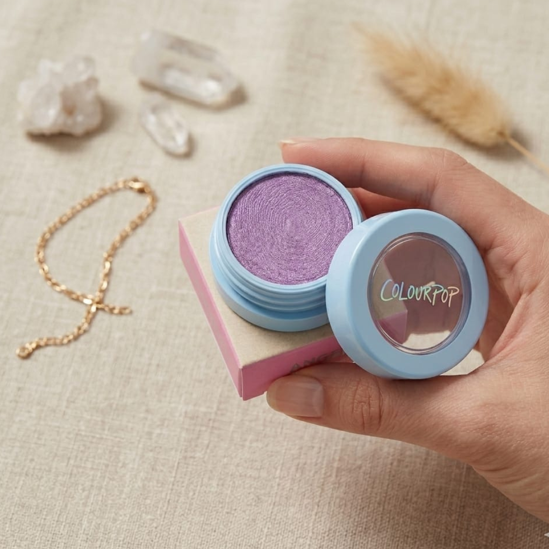Color Pop highlighter and blush on Shade Hippo