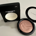 Mac Extra Dimension SkinFinish Pouder Lumiere AB9 Mediurn Plus Blush
