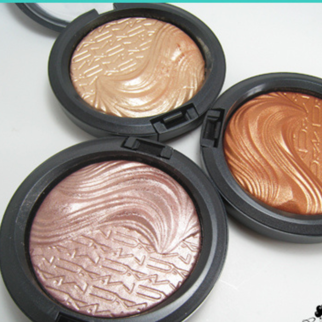 Mac Extra Dimension SkinFinish Pouder Lumiere AB9 Mediurn Plus Blush