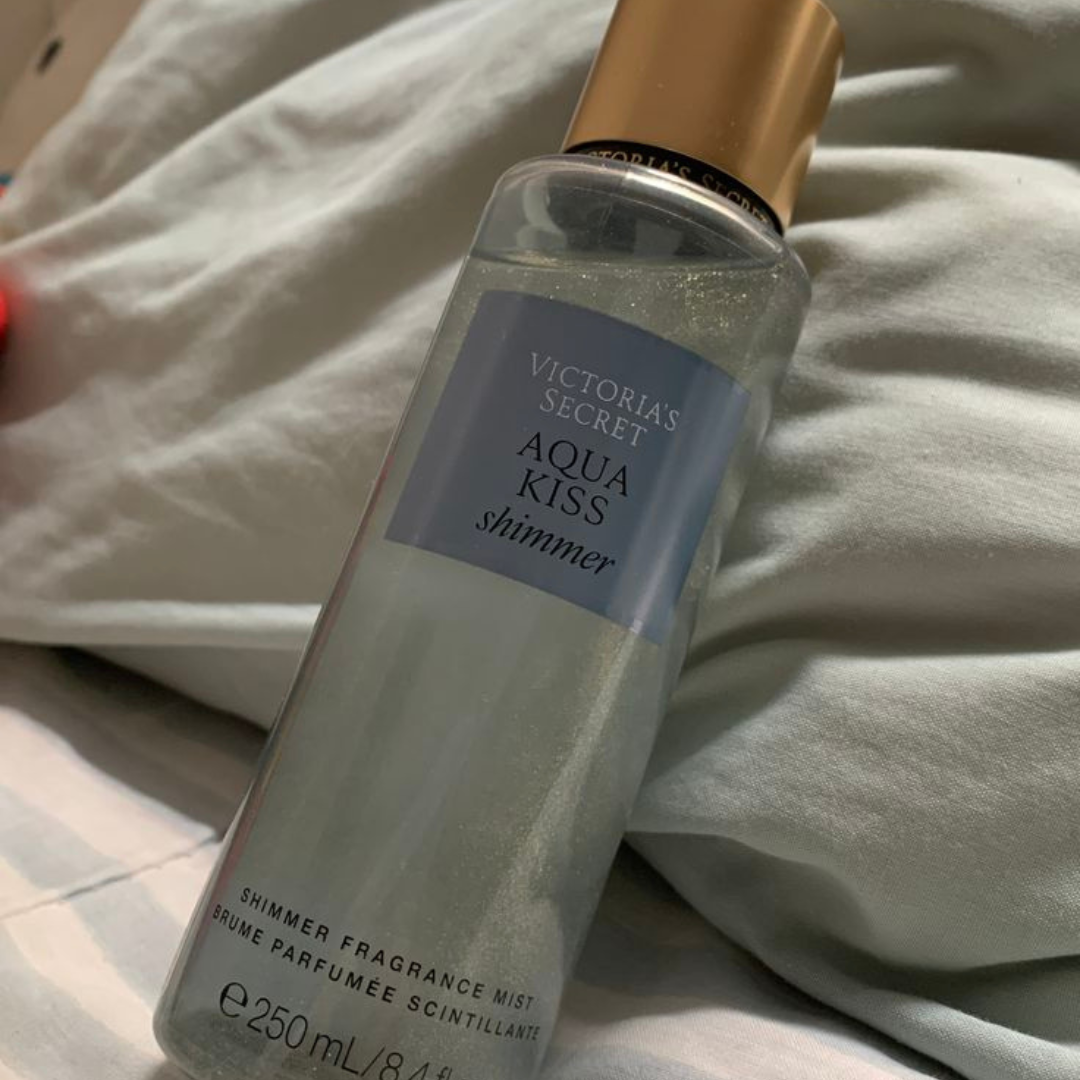 Victoria’s Secret Aqua Kiss Shimmer