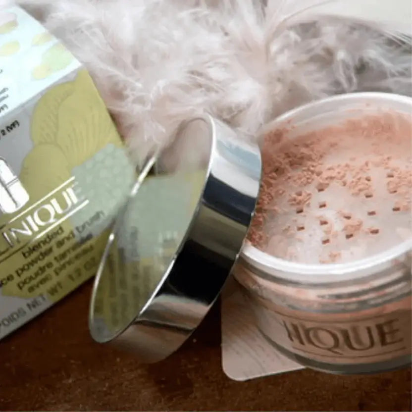 Clinique Blended Face Powder
