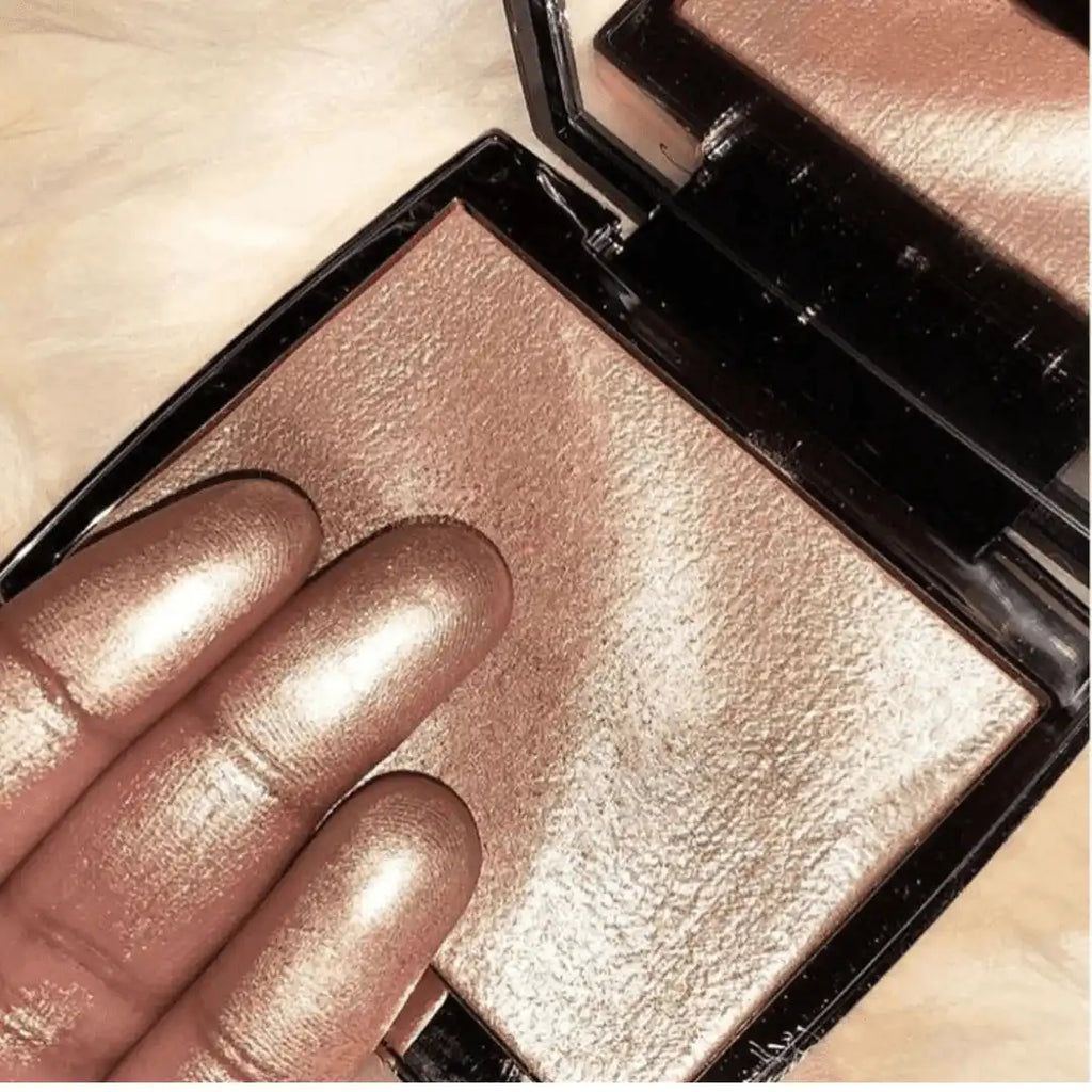 Anastasia Beverly Hills Amrezy Highlighter