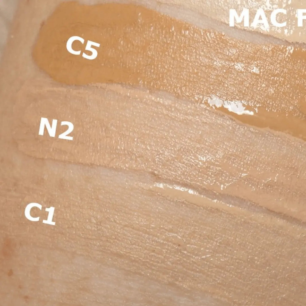 Mac Face and body Foundation
