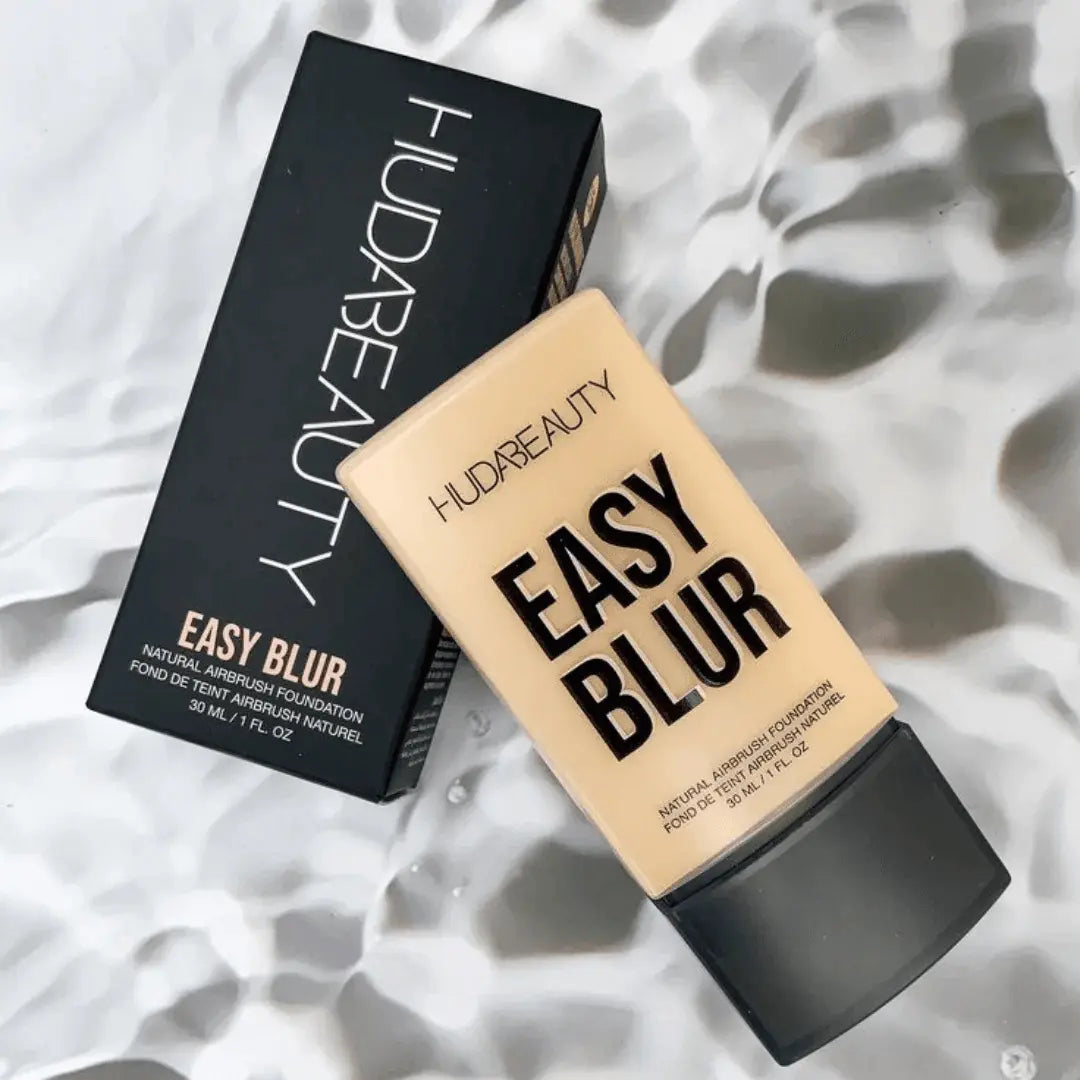HUDA Beauty Easy Blur Foundation