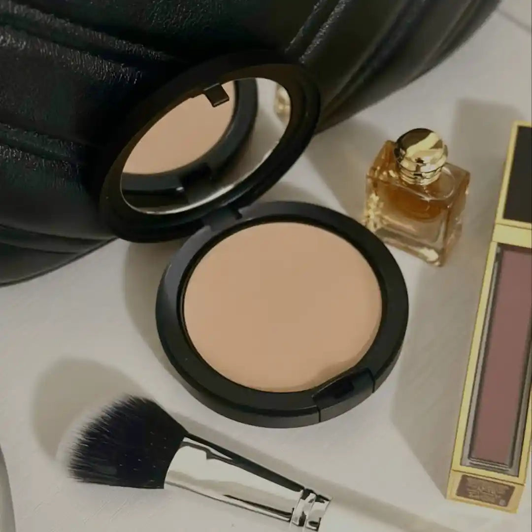 Mac Studio Fix Face Powder Plus Foundation