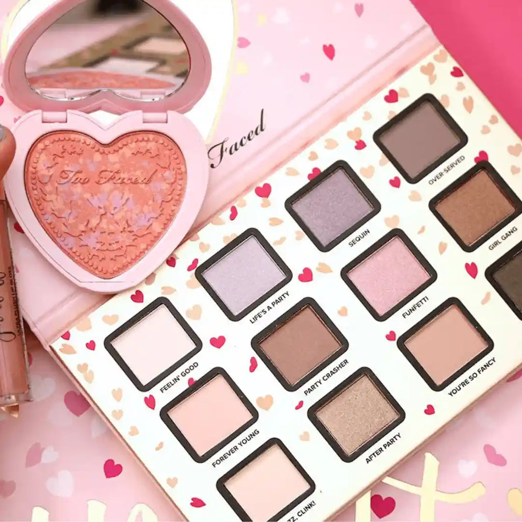 Too Faced Fun felt  Eyeshadow Palette