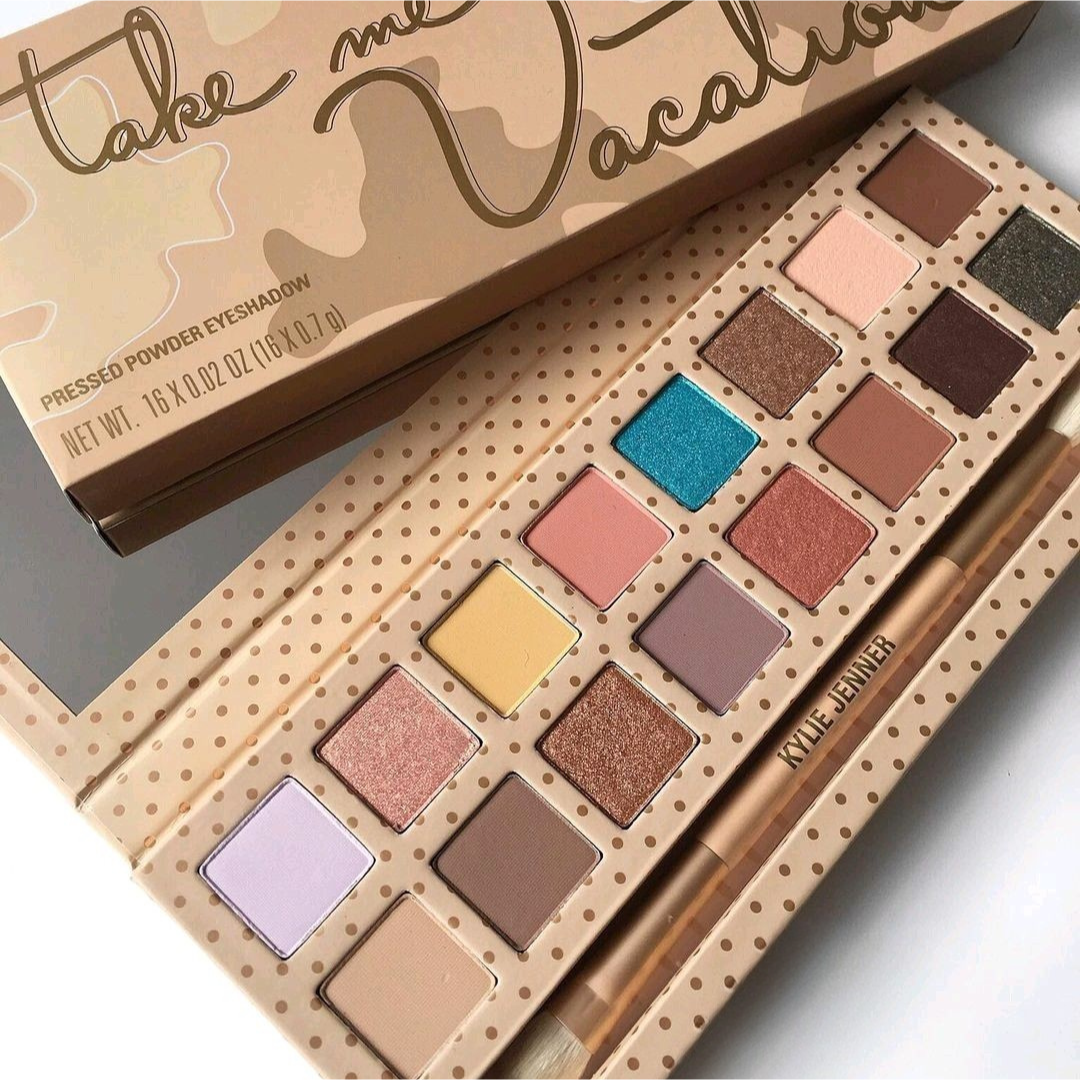 Kylie Take me on Vacation Eyeshadow Palette