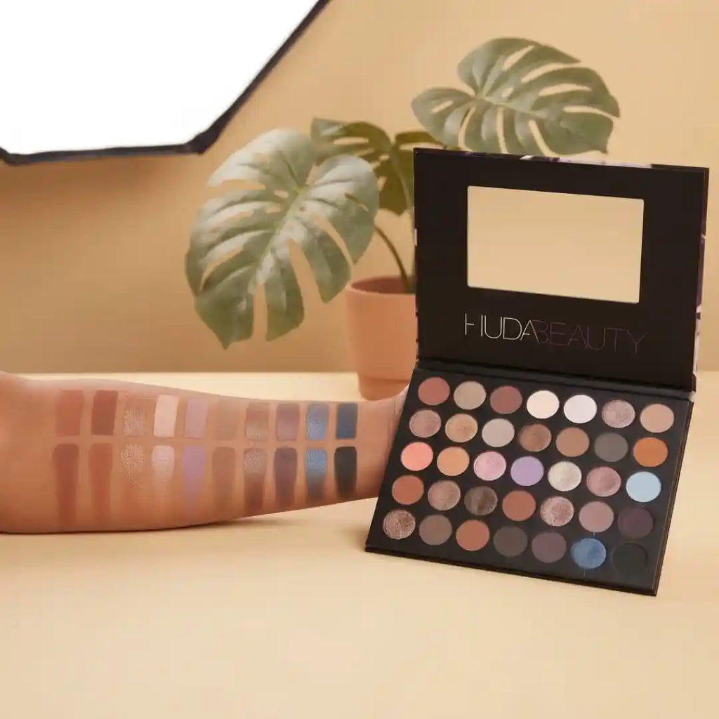 Huda Beauty Rose Gold Remastered Eyeshadow