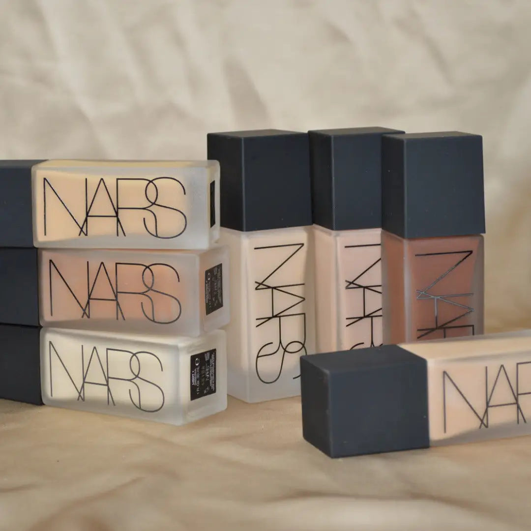 All Day Luminous Weightless Foundation NARS Cosmetics