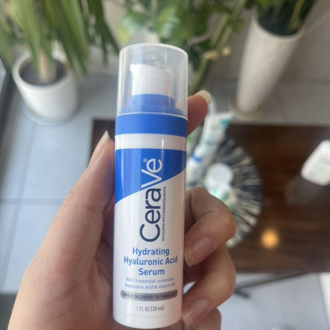 CeraVe Hydrating Hyaluronic Acid Serum