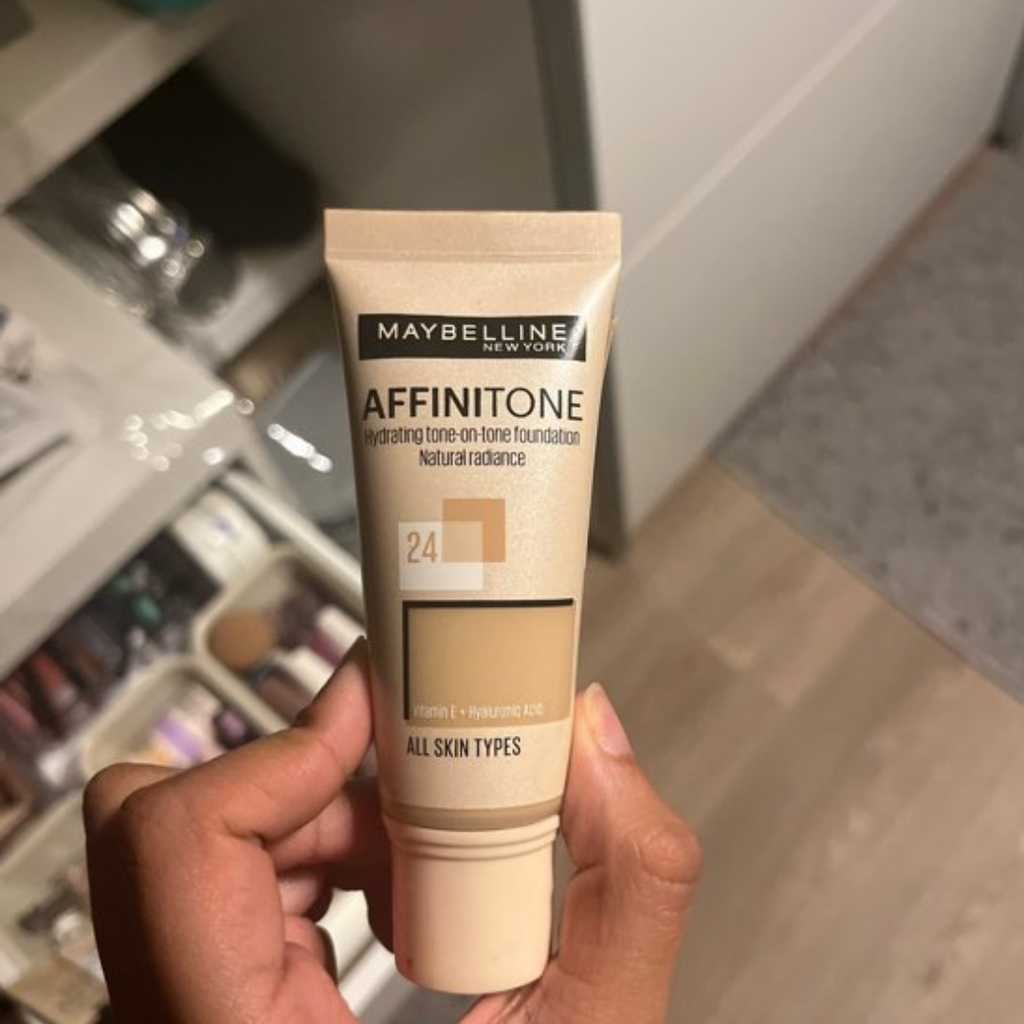 Maybelline Affinitone Foundation 30ml