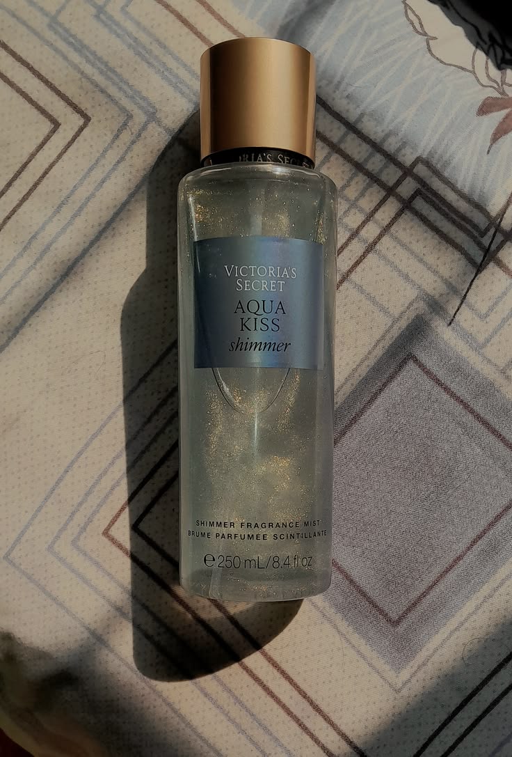 Victoria’s Secret Aqua Kiss Shimmer
