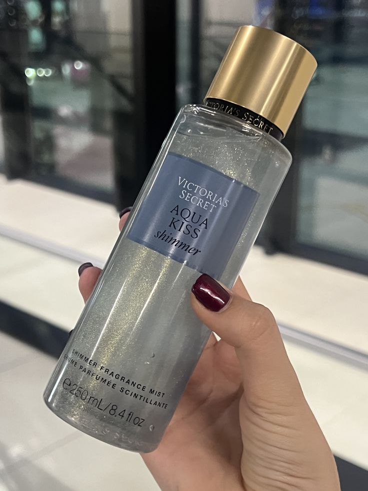 Victoria’s Secret Aqua Kiss Shimmer