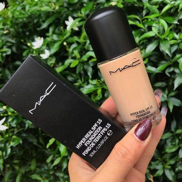 Mac hyper real Foundation