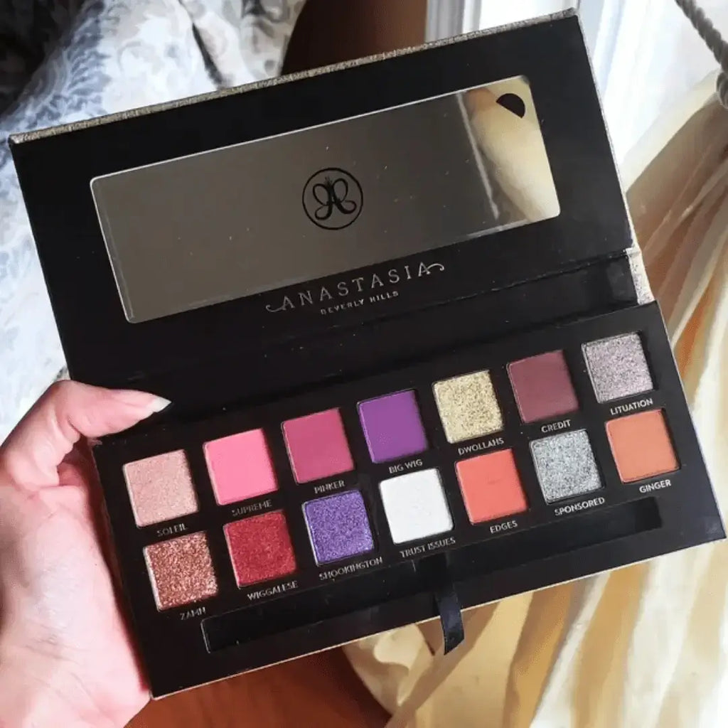 Anastasia  Soft Calm Eyeshadow Pallete