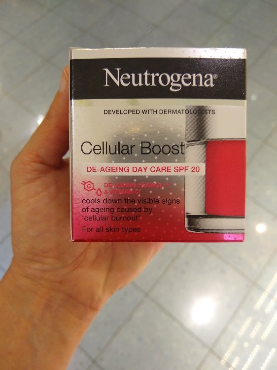 Neutrogena cellular boost