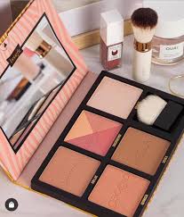 Benefit Cheek Stars Blush Palette