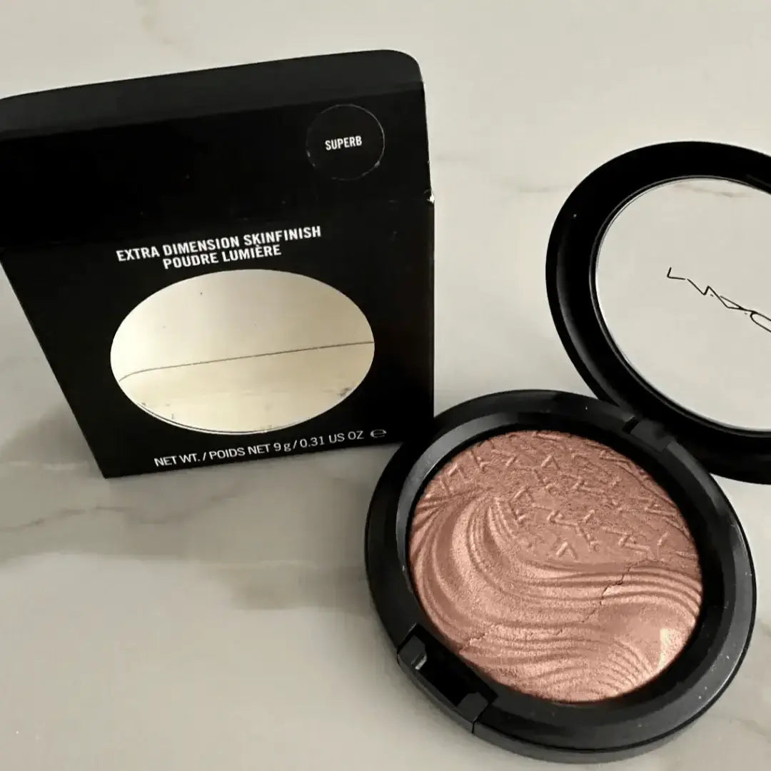 Mac Extra Dimension SkinFinish Pouder Lumiere AB9 Mediurn Plus Blush