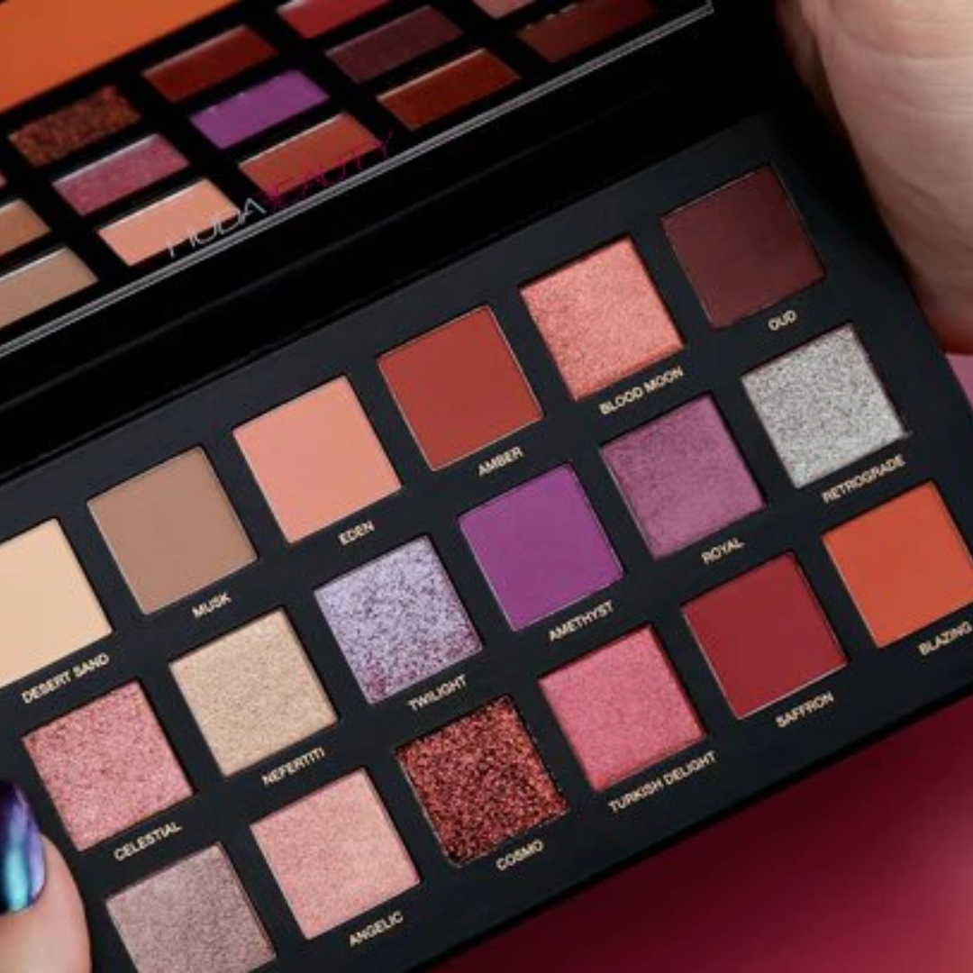 Huda Beauty Desert Dush Eyeshadow Palette
