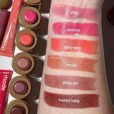 🎁 Rhode Pocket Blush (100% off)