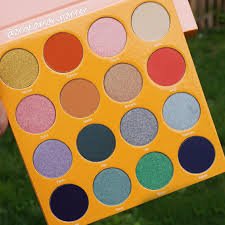 The magic by Juvia's Eyeshadow Pallete - Cosmera.store