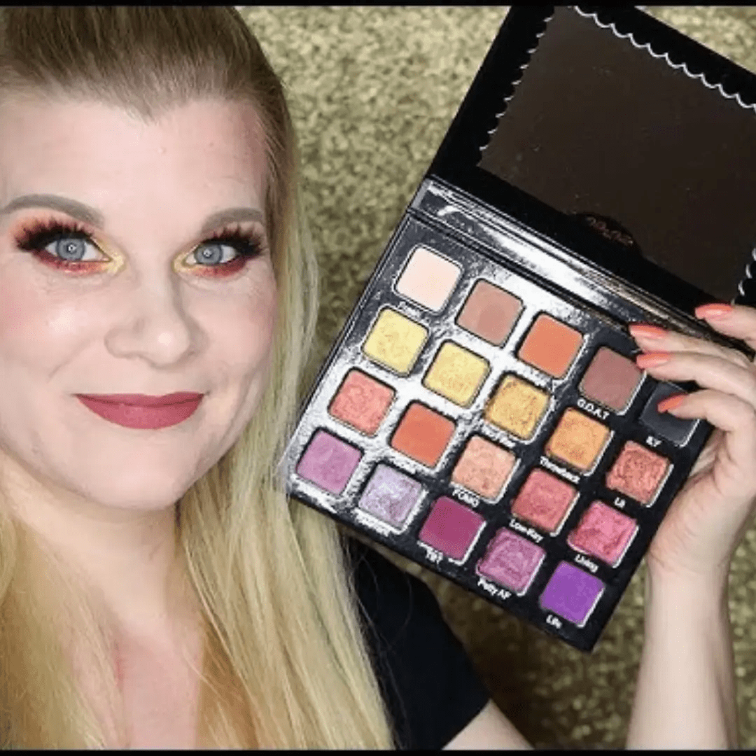 Violet Voss Hashtag Eyeshadow Palette - Cosmera.store
